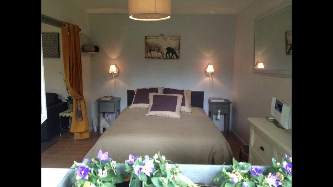 Le Petit Val Rose Villa Villennes-sur-Seine Exteriör bild